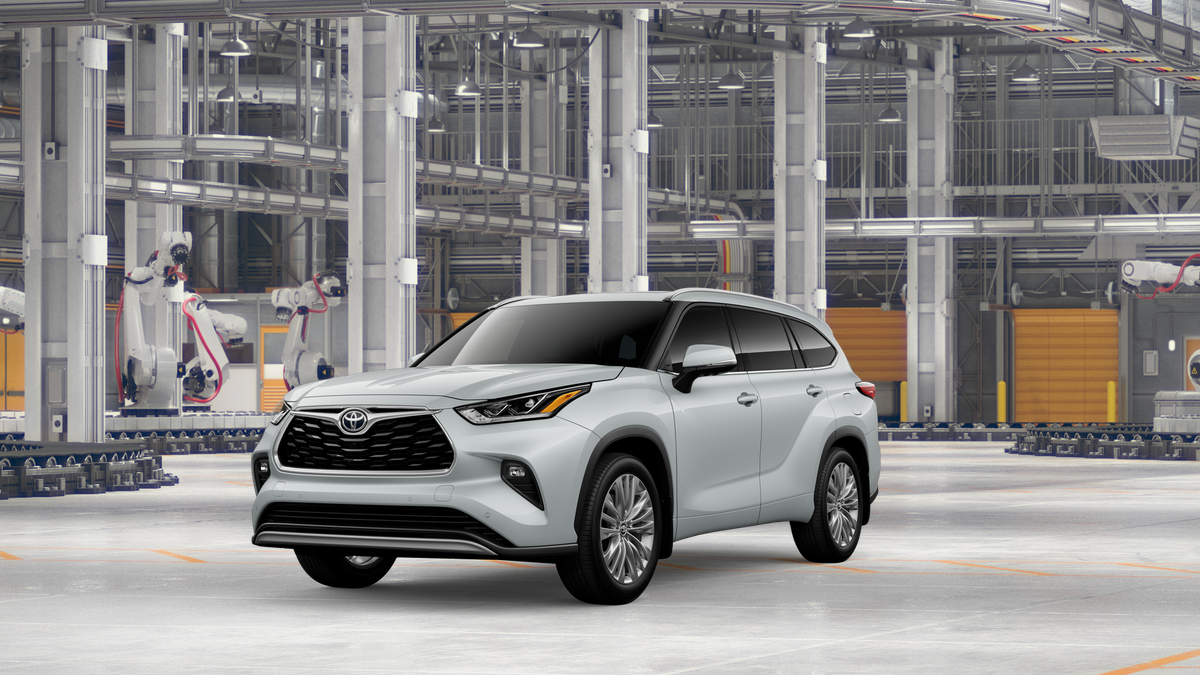 2026 Toyota Highlander Platinum in Wind Chill Pearl <a role='button' class='viewDgDisclaimersButton' data-toggle='modal'...